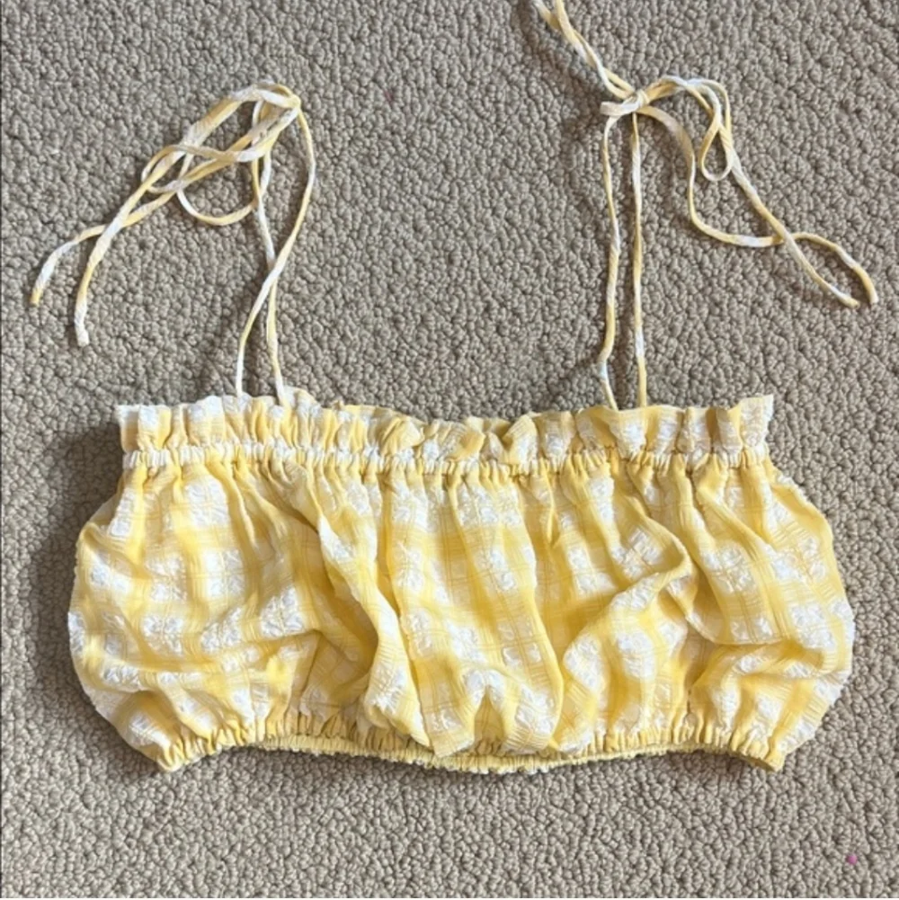 Vici Yellow Two Piece Skirt Set - Picture 11 of 16